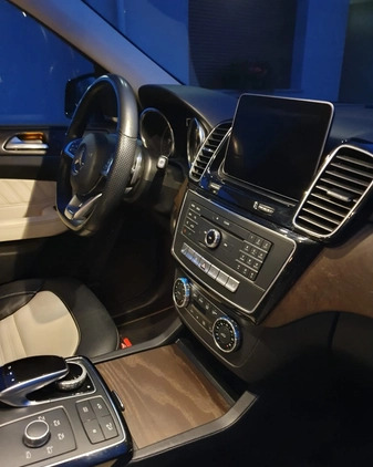 Mercedes-Benz GLE cena 224900 przebieg: 111000, rok produkcji 2018 z Dzierżoniów małe 631